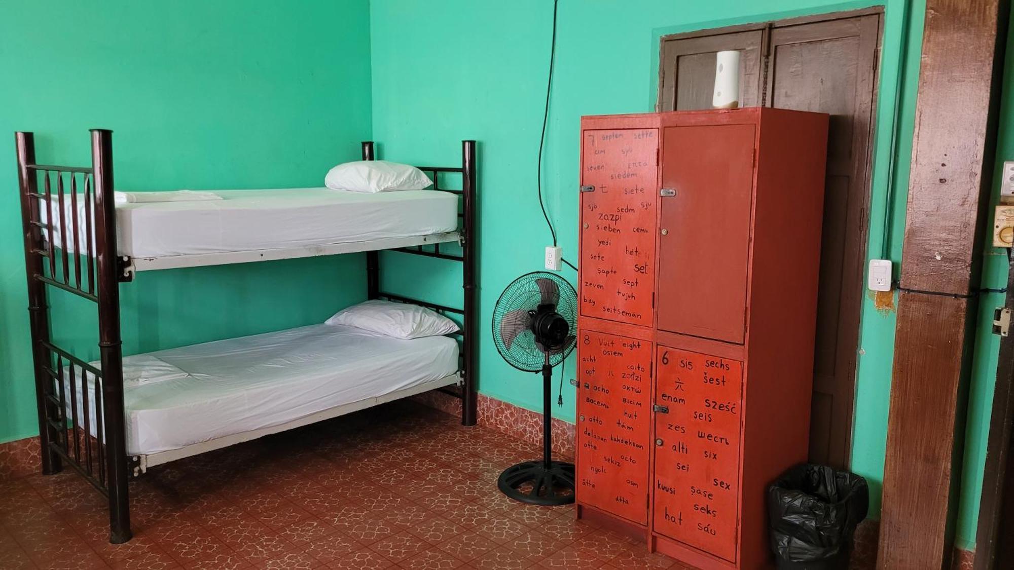 Casa Kraken Hostel Puerto Vallarta Esterno foto